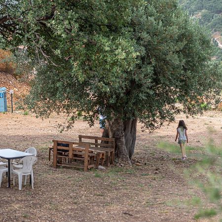 Agricampeggio Gole di Tiberio Hotel Castelbuono  Esterno foto