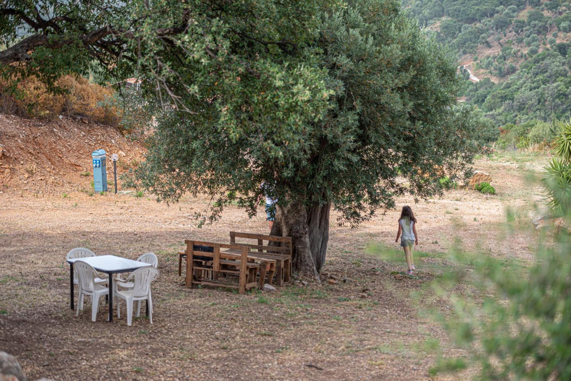 Agricampeggio Gole di Tiberio Hotel Castelbuono  Esterno foto